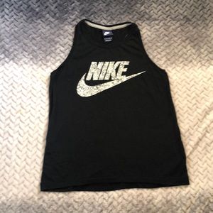 nike tank